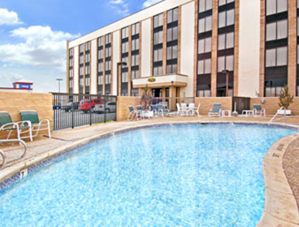 Days Inn By Wyndham Amarillo East Екстер'єр фото
