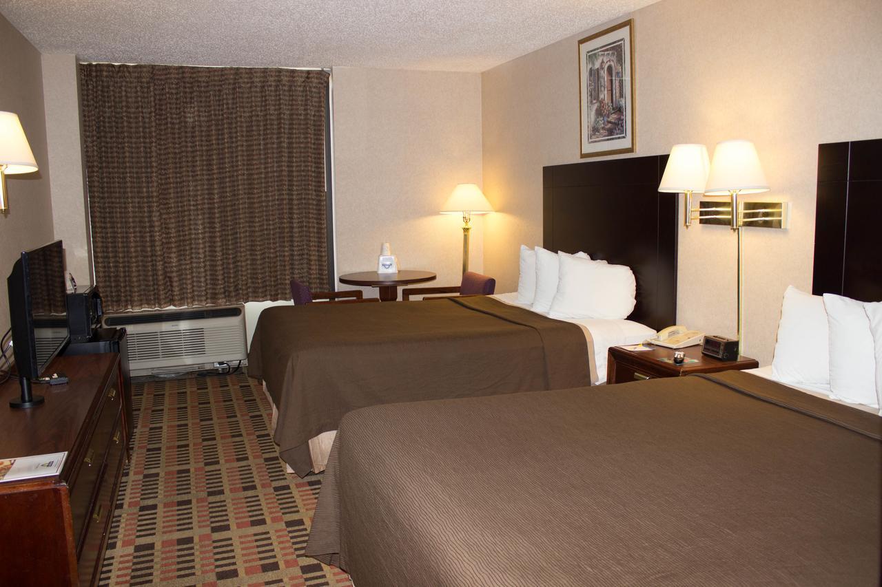 Days Inn By Wyndham Amarillo East Екстер'єр фото
