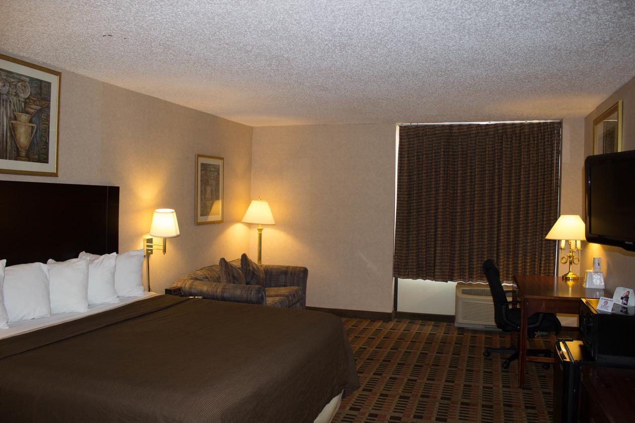 Days Inn By Wyndham Amarillo East Екстер'єр фото